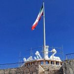 آیین برافراشته شدن پرچم مقدس ایران در بلندترین نقطه کاشمر