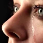 روانشناسی گریه/ چگونه گریه کردن به سلامت روان زنان کمک می‌کند؟