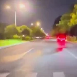 فیلم عبور خودرو با سرعت وحشتناک از کنار عابر