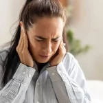 اضطراب چه تاثیری بر گوش می گذارد؟ + غذاهای مفید برای کاهش وزوز گوش