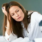 چرا در پاییز احساس کمبود انرژی می‌کنیم و چطور آن را جبران کنیم؟