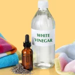 چرا باید از سرکه سفید برای تمیز کردن کف استفاده کنید؟ راز درخشش طبیعی خانه!