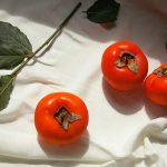 چطور خرمالو بخوریم؟