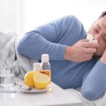 تب ناگهانی و بدن درد شدید از علایم آنفلونزاست / آنتی‌بیوتیک و داروهای گیاهی درمان این بیماری نیست