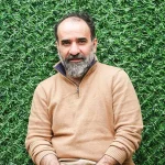 رضا امیرخانی نویسنده سرشناس کشور سقوط کرد !